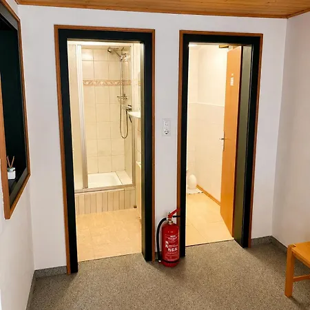 Lägenhet Rustikales Pitztaler Alpenhaus Am Bach Mit Grossem Balkon Sankt Leonhard im Pitztal
