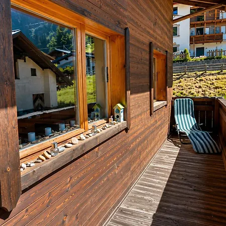 Rustikales Pitztaler Alpenhaus Am Bach Mit Grossem Balkon Sankt Leonhard im Pitztal