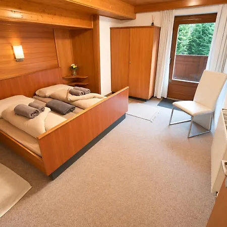 Lägenhet Rustikales Pitztaler Alpenhaus Am Bach Mit Grossem Balkon