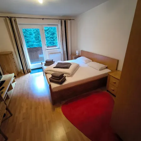 Rustikales Pitztaler Alpenhaus Am Bach Mit Grossem Balkon Lägenhet *